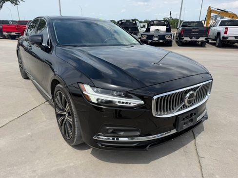 Used 2023 Volvo S90 B6 Plus AWD/4WD image 5