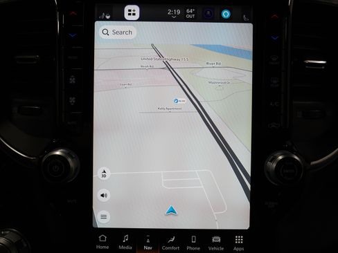 Used 2025 RAM 1500 Laramie image 24