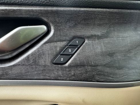 Used 2021 Jeep Grand Cherokee L Limited image 28