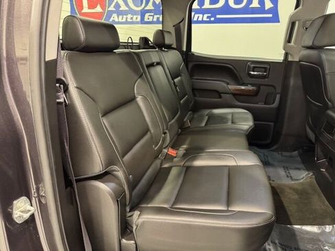 Used 2015 GMC Sierra 2500 SLT w/ Suspension Package, Off-Road image 31