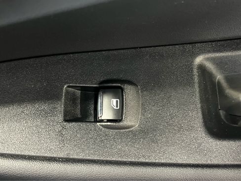 Used 2024 Ford Edge SEL w/ Convenience Package AWD/4WD image 40