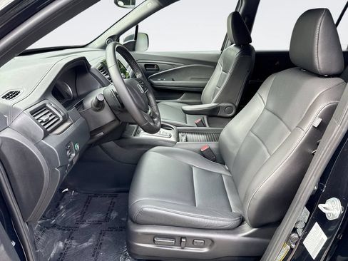 Used 2023 Honda Passport EX-L image 13