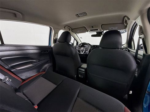Certified 2025 Nissan Versa SR w/ Trunk Package image 28