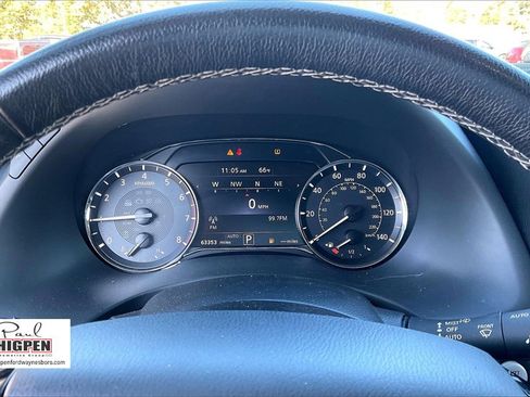 Used 2024 INFINITI QX80 Luxe image 19