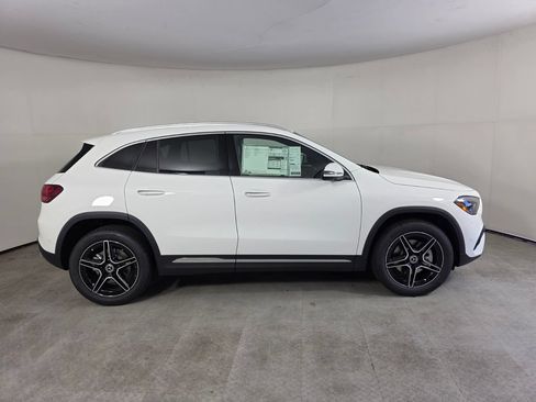 New 2026 Mercedes-Benz GLA 250 image 3