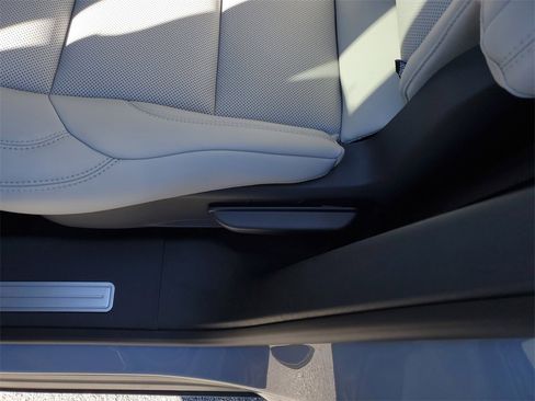 New 2026 Lincoln Nautilus Premier w/ Jet Appearance Package image 12