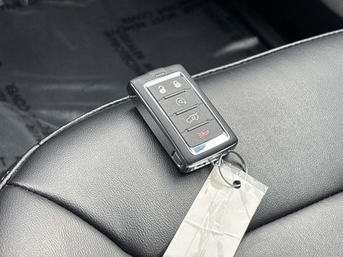 Used 2024 Jeep Grand Cherokee L Limited image 27