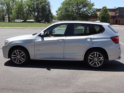 Used 2016 BMW X3 xDrive28i AWD/4WD image 9