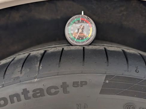 Used 2016 Porsche Cayenne GTS AWD/4WD image 20