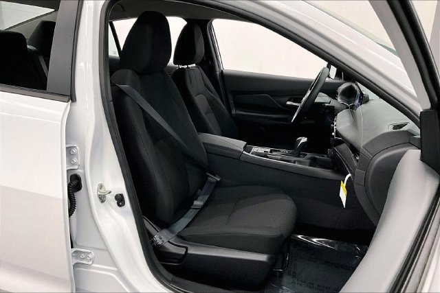 New 2027 Nissan Sentra S w/ Floor Mat Package FWD image 38