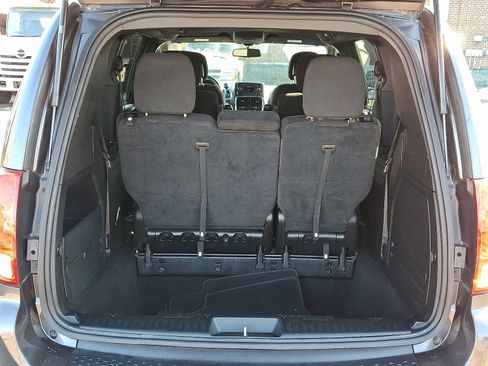 Used 2015 Dodge Grand Caravan SE w/ Quick Order Package 29E SE image 28