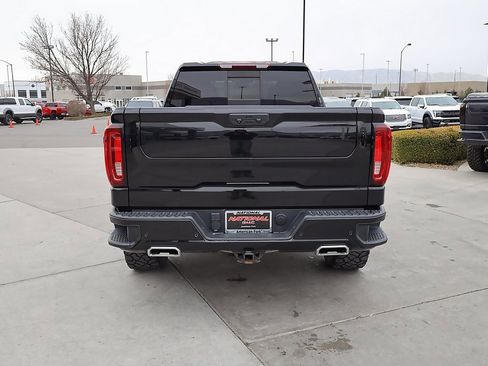 Used 2022 GMC Sierra 1500 AT4 w/ AT4 Premium Package image 5