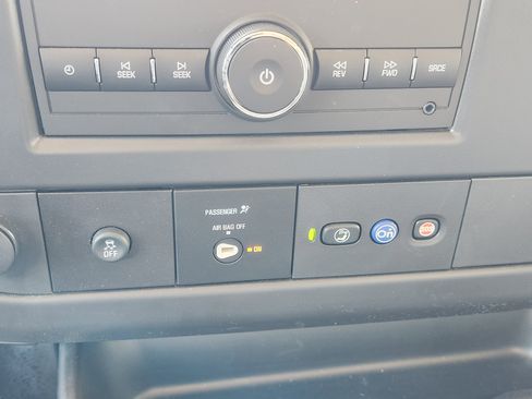 New 2025 Chevrolet Express 3500 w/ Power Convenience Package image 19