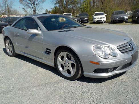 Used 2004 Mercedes-Benz SL 500 w/ AMG Sport Pkg image 7
