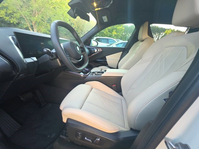 Certified 2026 BMW X3 xDrive30i w/ Premium Package AWD/4WD image 16
