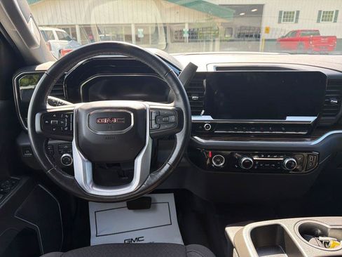 Certified 2022 GMC Sierra 1500 SLE AWD/4WD image 16