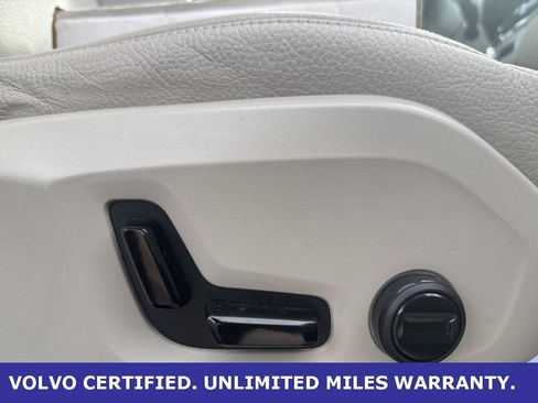 Certified 2023 Volvo XC60 B5 Plus w/ Climate Package image 12