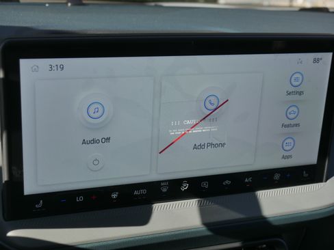 New 2025 Ford Maverick XLT w/ XLT Luxury Package image 9