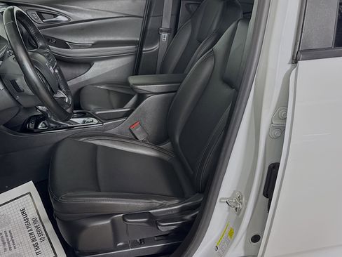 Used 2024 Buick Encore GX Sport Touring image 22