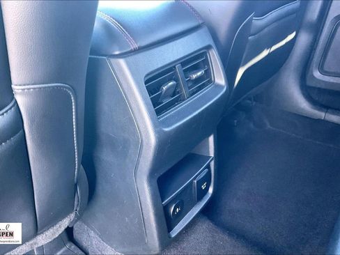 Used 2024 Ford Edge ST-Line image 32