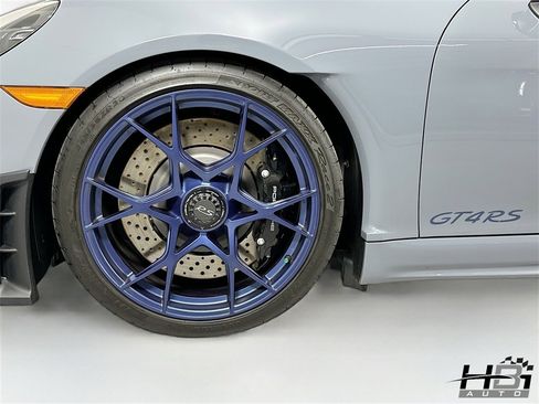 Used 2025 Porsche 718 Cayman GT4 RS image 18
