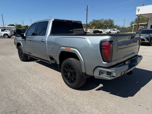 Used 2024 GMC Sierra 2500 AT4 w/ AT4 Premium Plus Package image 4