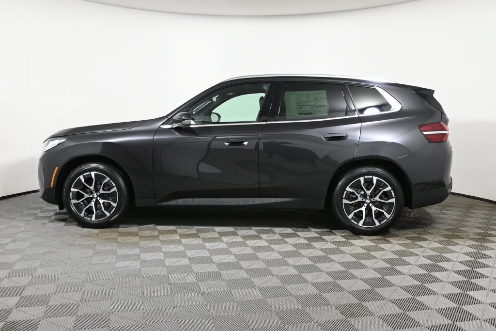 Used 2026 BMW X3 xDrive30i w/ Convenience Package AWD/4WD image 2