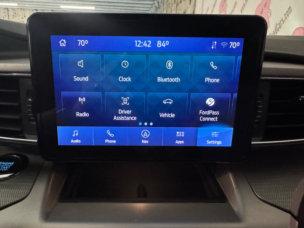 Used 2022 Ford Explorer XLT w/ Equipment Group 202A RWD image 31