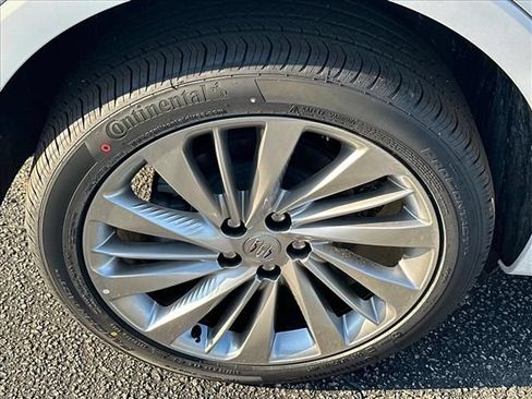 New 2026 Buick Envision Avenir AWD/4WD image 14