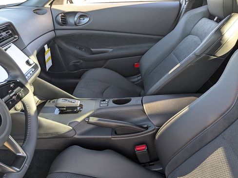 New 2026 Nissan Z Performance w/ Floor Mat Package RWD image 11