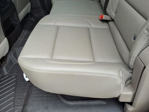 Used 2018 Chevrolet Silverado 2500 LTZ w/ Duramax Plus Package image 22