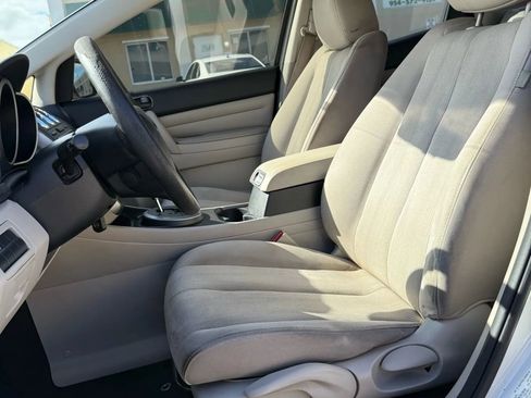 Used 2011 MAZDA CX-7 i SV image 11