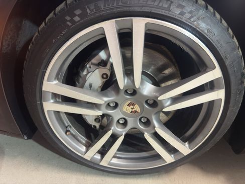 Used 2010 Porsche Panamera S RWD image 33