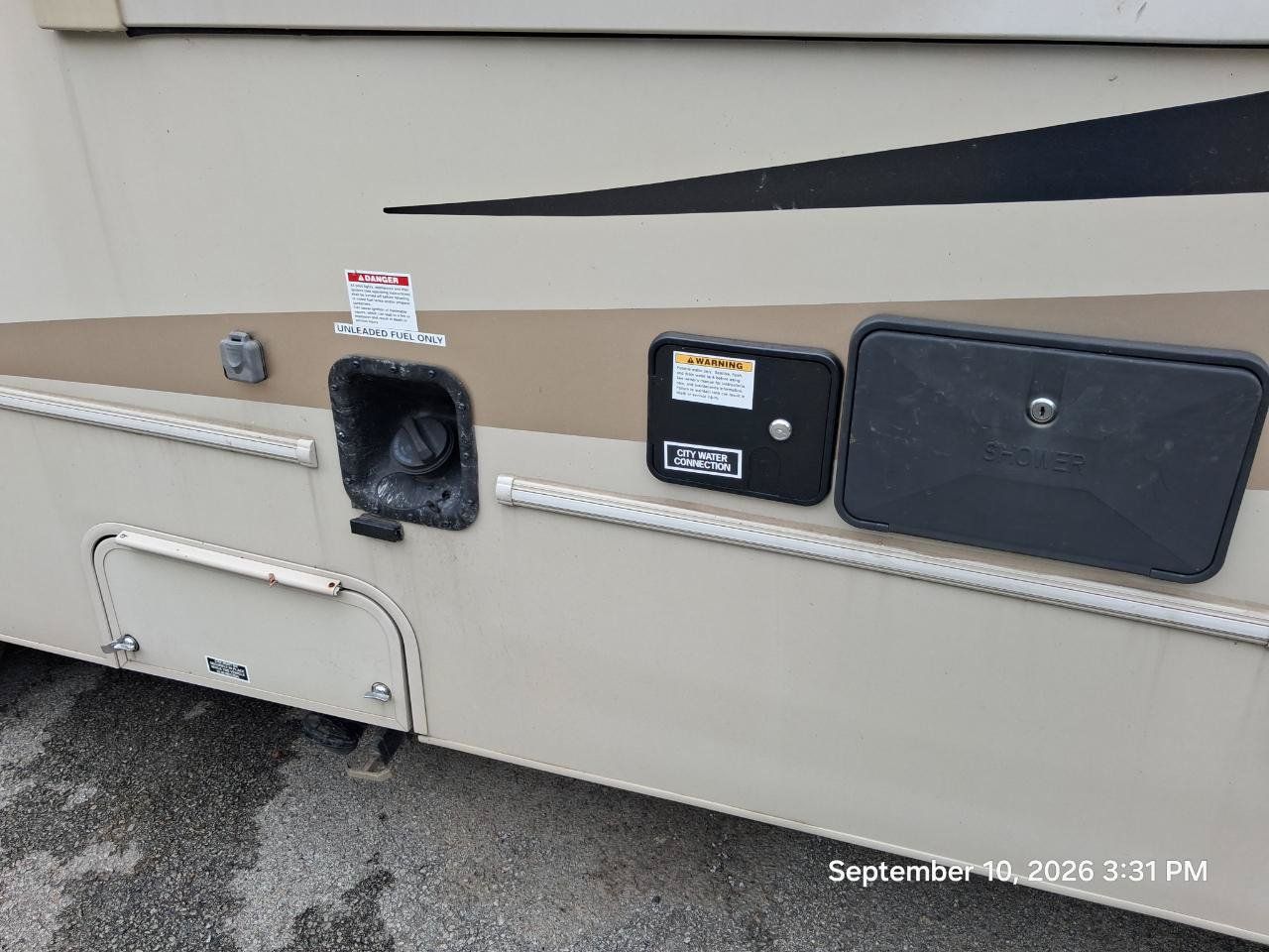 Used 2018 Ford E-450 and Econoline 450 Super Duty w/ Motorhome Prep Package RWD image 19