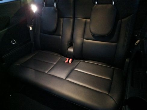 Used 2023 Ford Explorer Limited w/ Limited Technology Package image 20