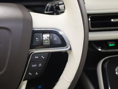 Used 2023 Lincoln Nautilus Black Label AWD/4WD image 37