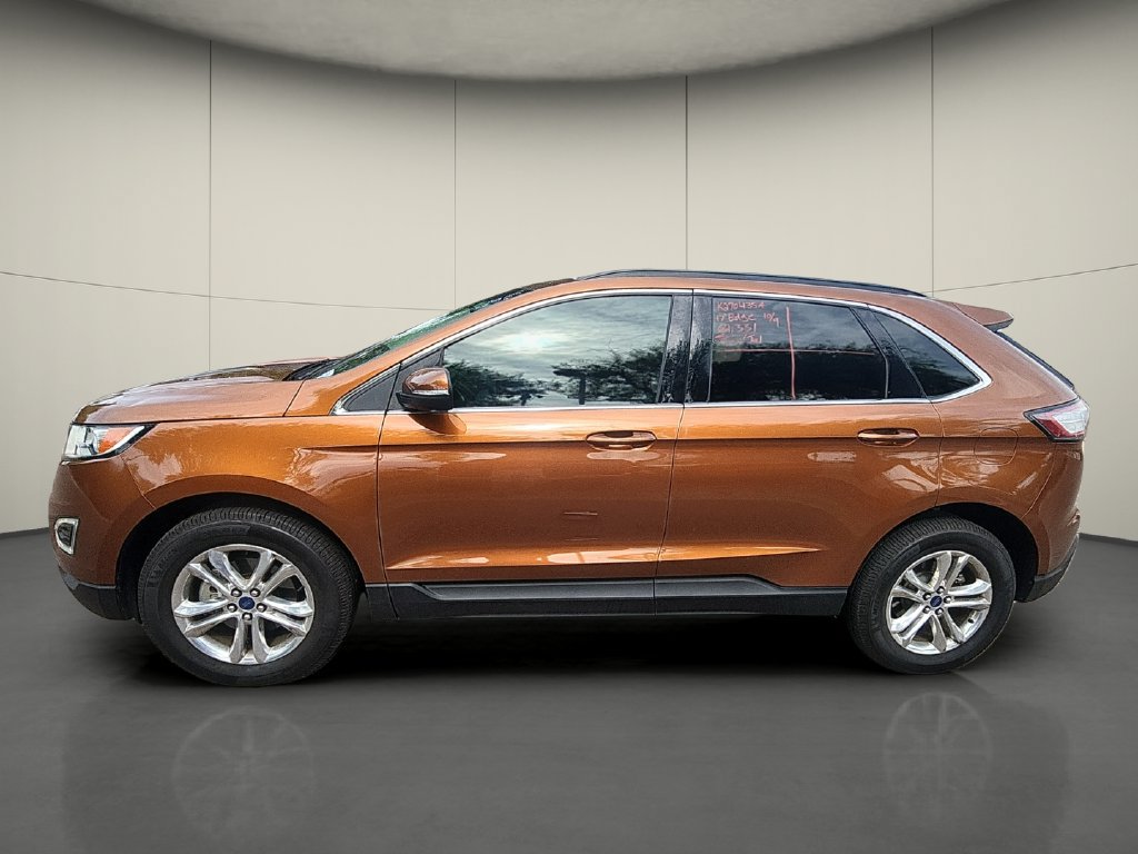 Used 2017 Ford Edge SEL w/ Equipment Group 201A FWD image 4
