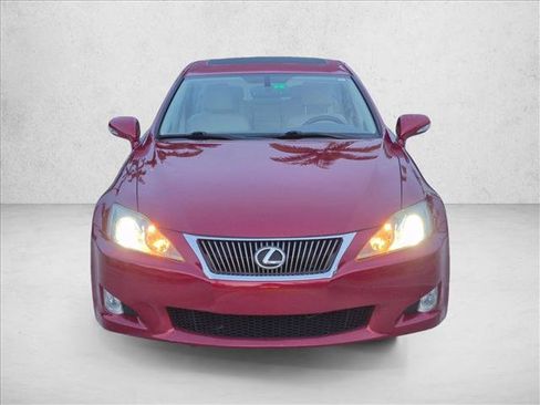 Used 2010 Lexus IS 250 RWD image 2