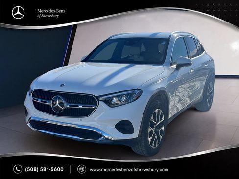 Used 2025 Mercedes-Benz GLC 350e 4MATIC image 1