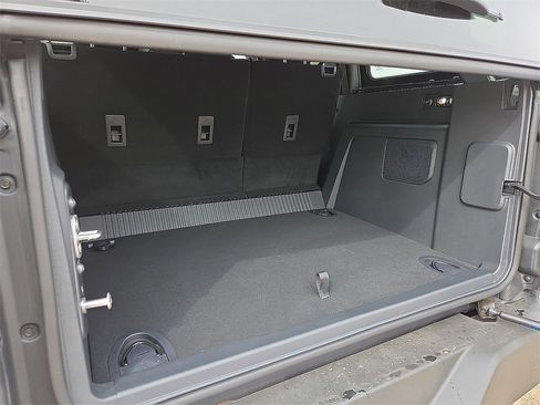 New 2026 Ford Bronco Big Bend image 9