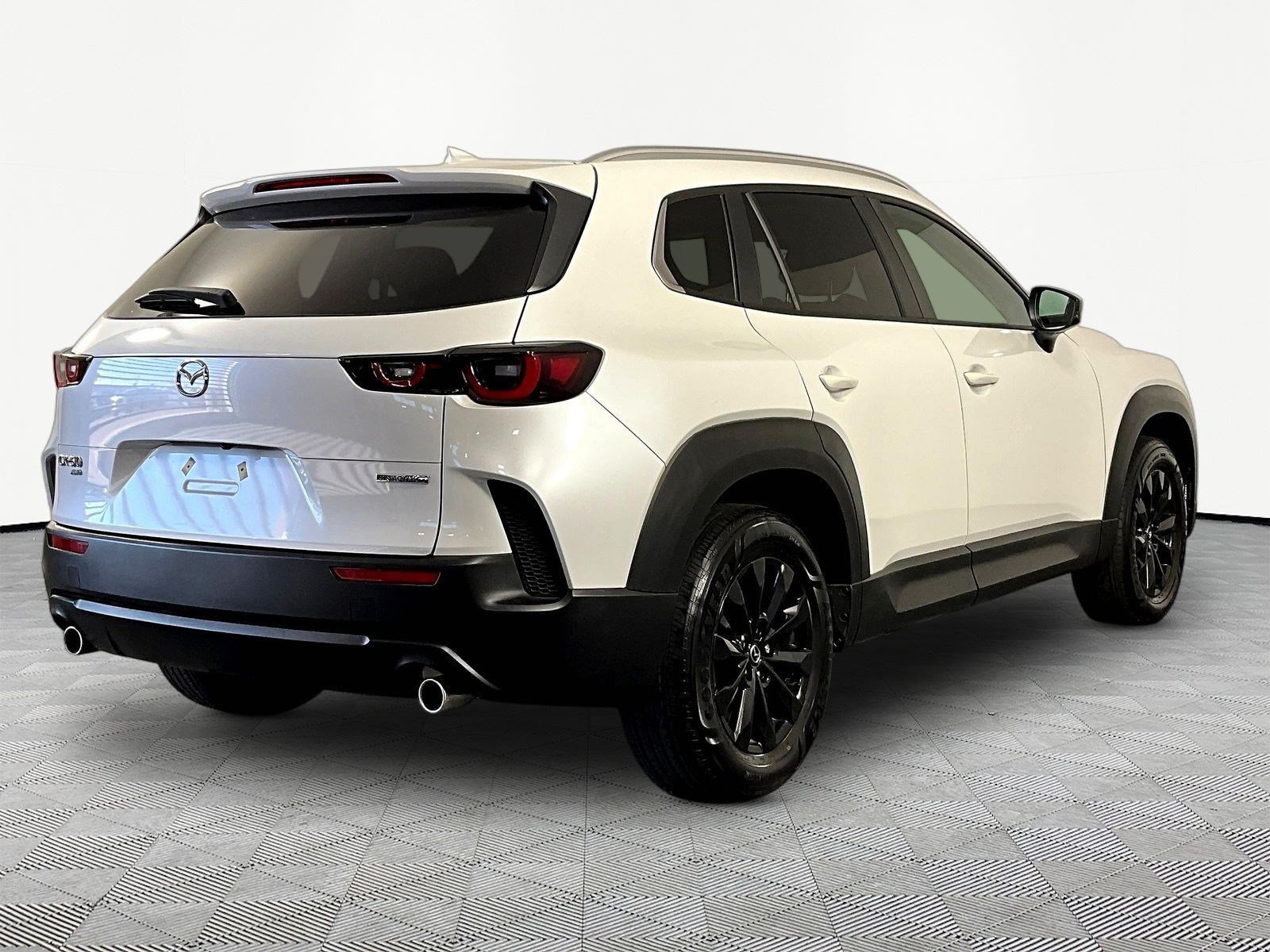 Used 2025 MAZDA CX-50 AWD 2.5 S w/ Premium Package image 6