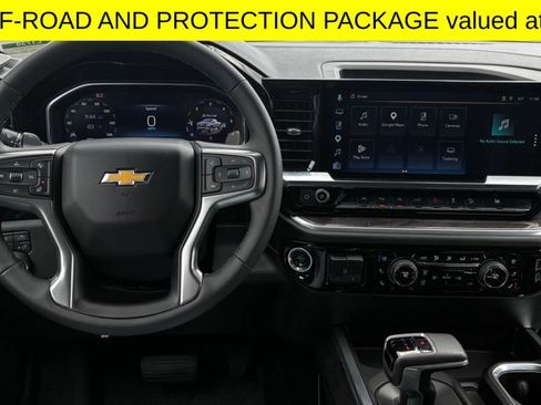Used 2025 Chevrolet Silverado 1500 LTZ AWD/4WD image 3