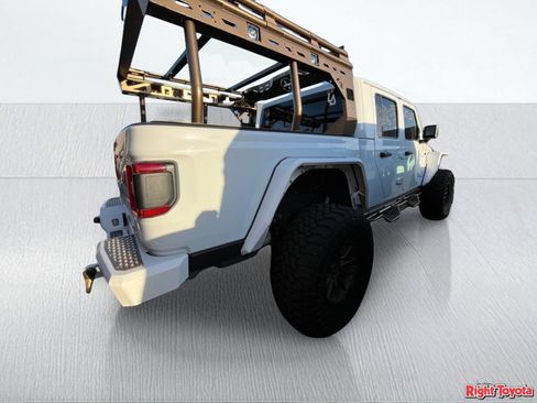 Used 2022 Jeep Gladiator Rubicon w/ LED Lighting Group AWD/4WD image 4