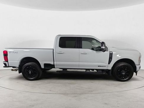 Certified 2025 Ford F350 Lariat w/ Black Appearance Package image 6