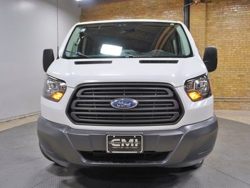 Used 2018 Ford Transit 350 XL RWD image 4