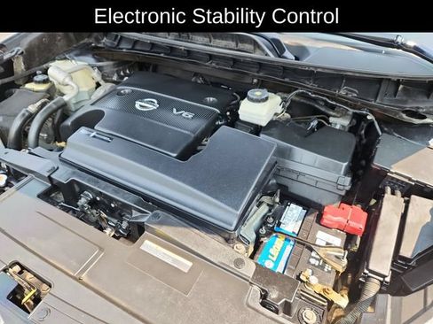 Used 2018 Nissan Murano S AWD/4WD image 17