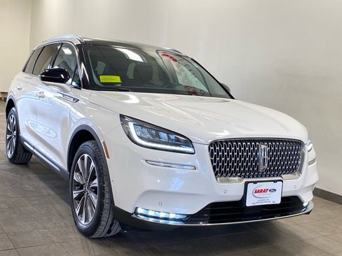 Used 2020 Lincoln Corsair Reserve w/ Equipment Group 201A image 2