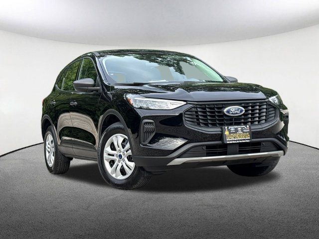 Used 2023 Ford Escape AWD image 15