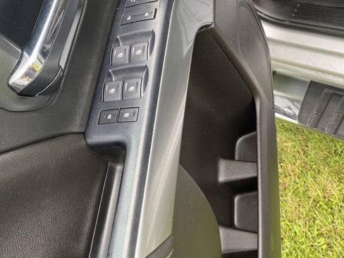 Used 2017 Chevrolet Silverado 1500 LT w/ All Star Edition AWD/4WD image 12