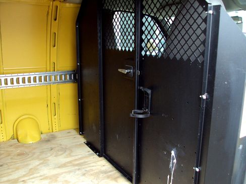 Used 2014 Chevrolet Express 1500 AWD image 13